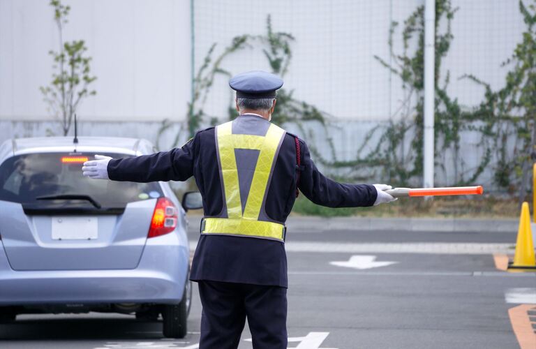 シニアも活躍 | 埼玉県さいたま市で警備の求人ならテン警備